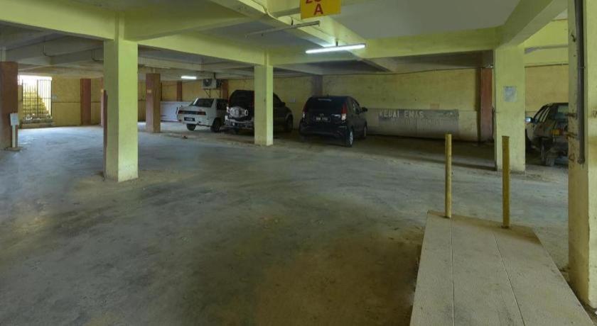 Oyo 44123 Hotel Al-Saif Kuala Kerai Dış mekan fotoğraf