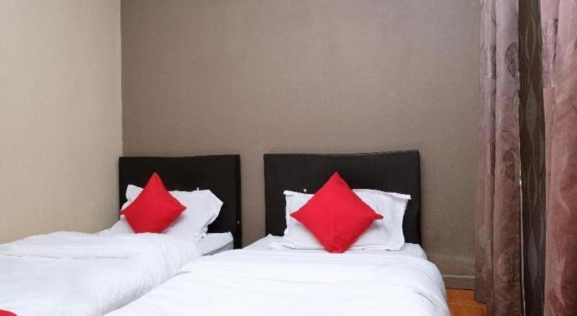 Oyo 44123 Hotel Al-Saif Kuala Kerai Dış mekan fotoğraf